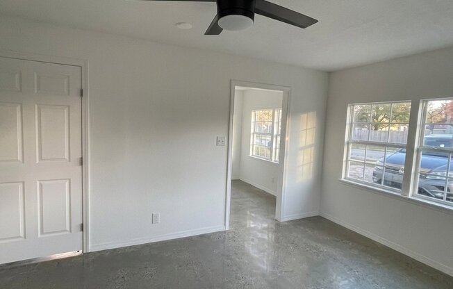 2100 ROSEMARY LN