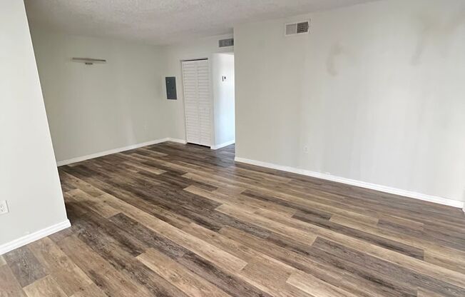 2 beds, 1.5 baths, 800 sqft, $1,495, Unit 133