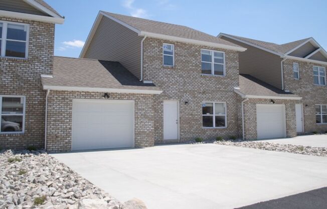 4 beds, 3.5 baths, 3,029 sqft, $2,425, Unit 289SMA2