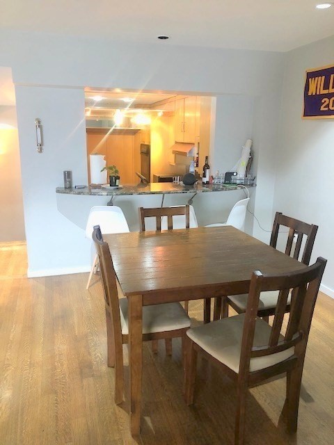 3 beds, 2.5 baths, 1,905 sqft, $6,200, Unit 20