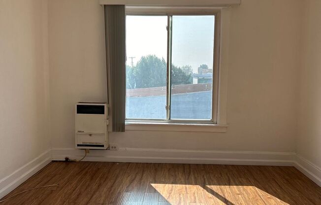 Studio, 1 bath, $1,595, Unit Unit 311