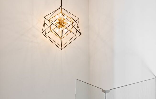 3 beds, 1.5 baths, 1,001 sqft, $3,200, Unit 8H