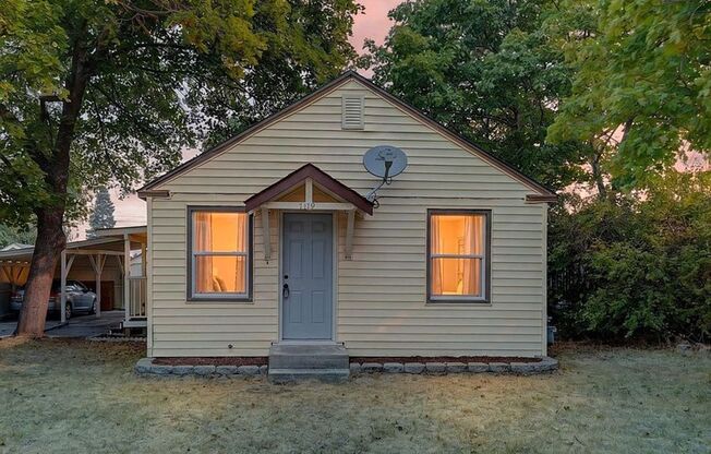 Available! Beautifully Updated 3 bedroom, 2 bath Single Family Home with Detached ADU!