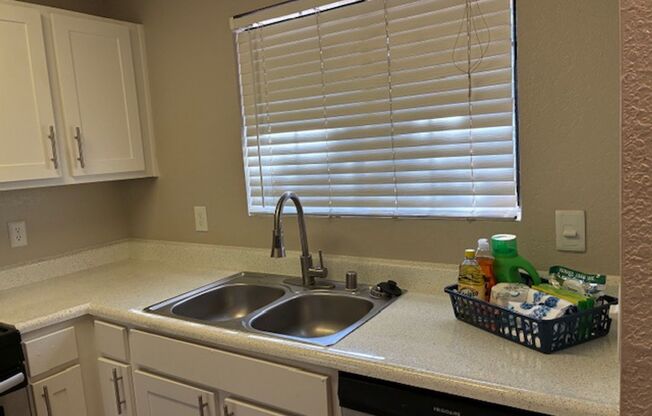 2 beds, 2 baths, 1,085 sqft, $1,356, Unit CA 1330-221