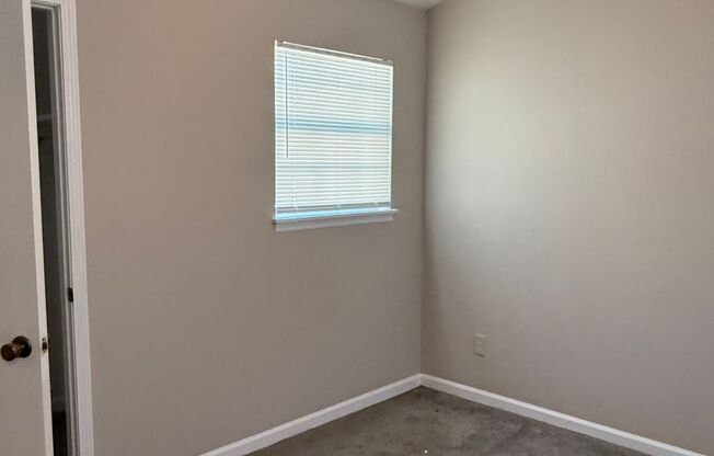 1 bed, 1 bath, 600 sqft, $1,190, Unit C1