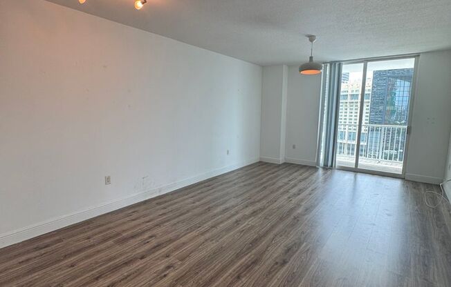The Vue 1/1 For rent