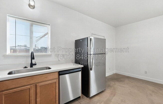 3 beds, 2.5 baths, 1,375 sqft, $2,200, Unit 2