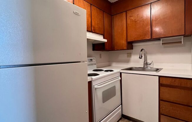 1 bed, 1 bath, 525 sqft, $1,350, Unit 04