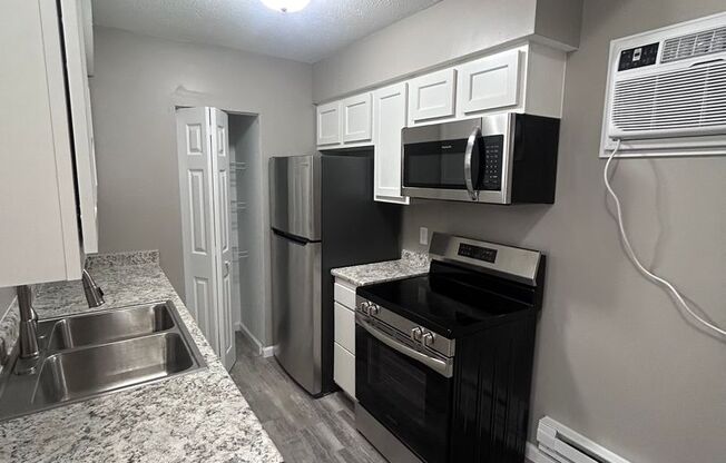 1 bed, 1 bath, 600 sqft, $875, Unit 846