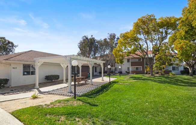 Nestor Regency Apartments