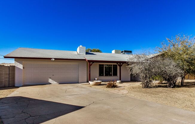 HORSE PROPERTY IN PHOENIX!!!