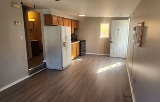 1 bed, 1 bath, 750 sqft, $695, Unit D