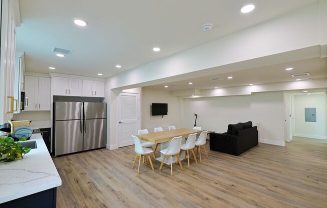 Sagittarius Apartments