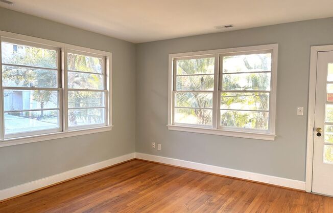 2 Bedroom | 1 Bathroom Home – Downtown Charleston - Available NOW! Short term lease!