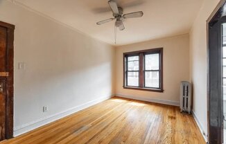 3310 W Schubert Ave, Chicago IL 3W