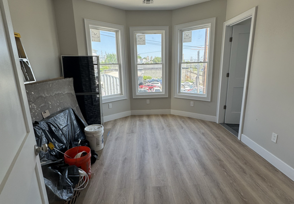 115 CARTERET AVE