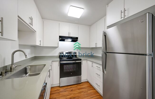 Mountlake Terrace 21220 (PBevy)