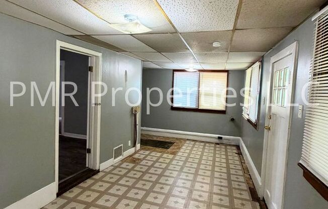 2 Bedroom/ 1 Bathroom House