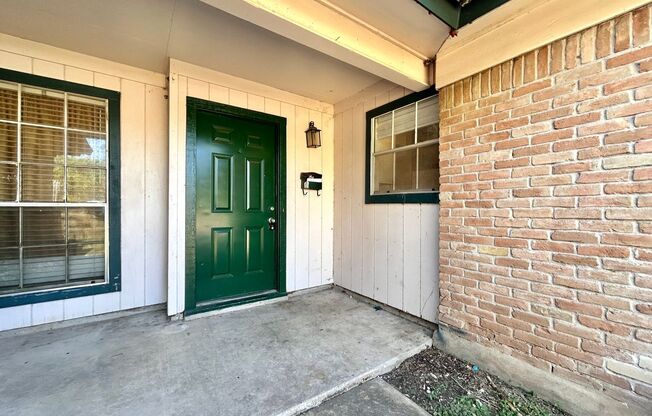 3004 Pecan Springs Rd A