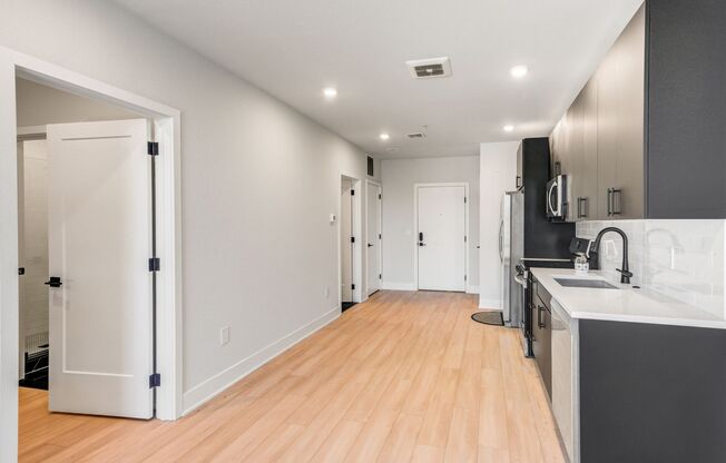 1 bed, 1 bath, 675 sqft, $1,725, Unit 113