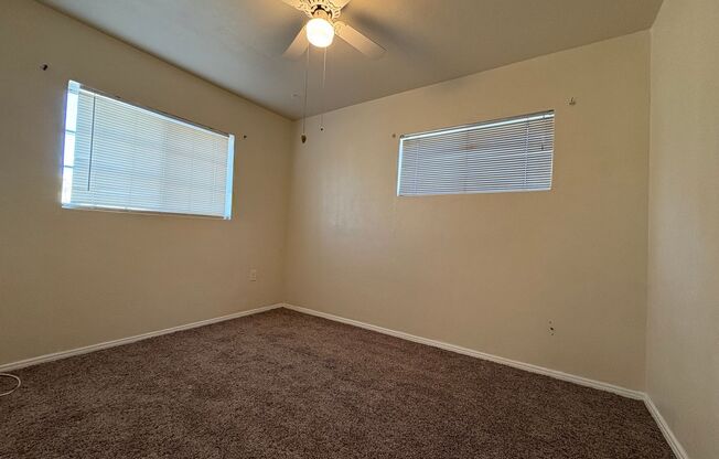 3 beds, 1 bath, $1,300