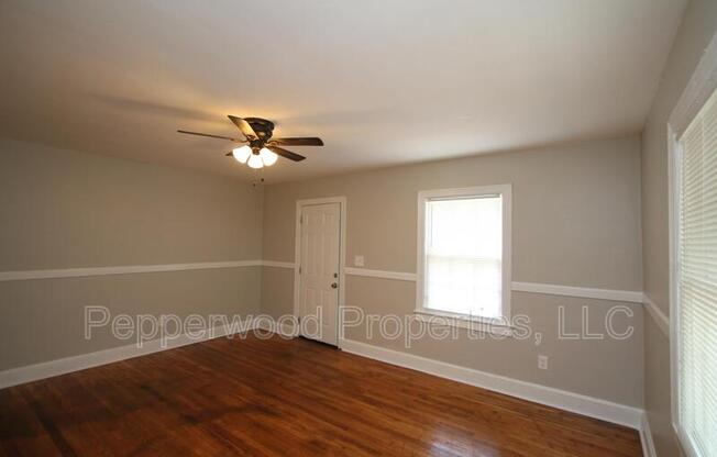 228 S HAMPTON DR