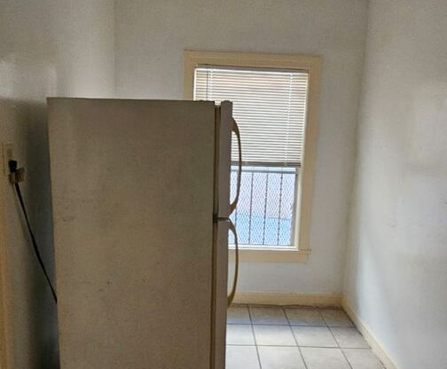 Studio, 1 bath, $1,650, Unit 104