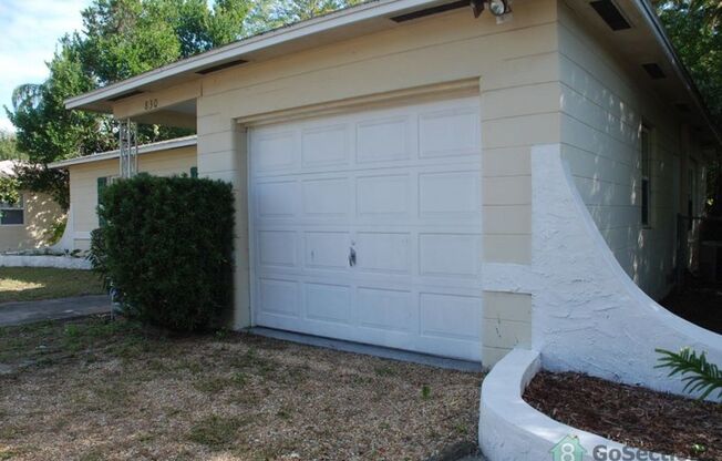 2 beds/ 2 baths available for rent! 830 65th Ave S, St Petersburg FL