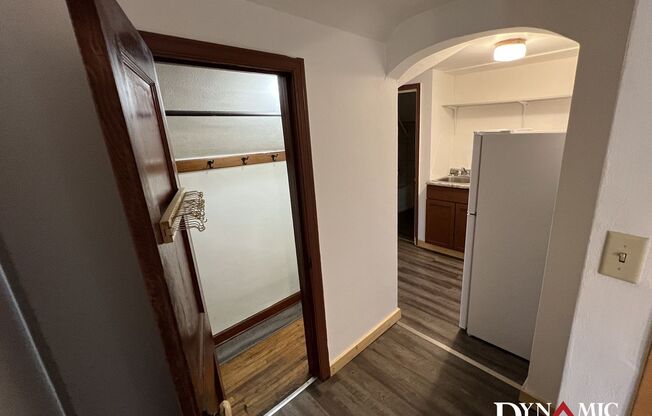 502 S Duluth Ave | Tenant Pays Electric Only