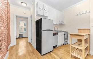 1 bed, 1 bath, $2,750, Unit 6