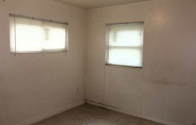 3 beds, 2 baths, $1,800