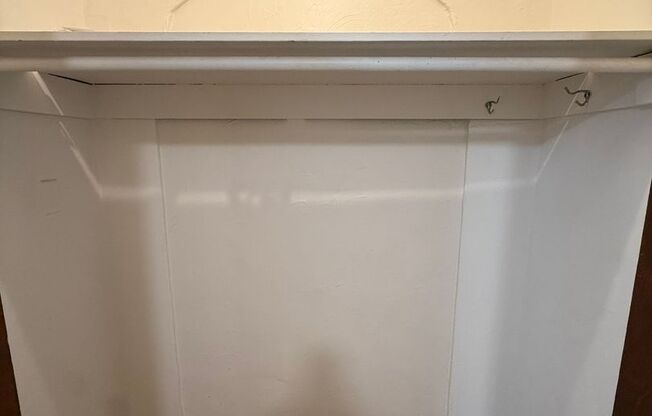 Studio, 1 bath, 294 sqft, $1,250, Unit New King Edward 8A4