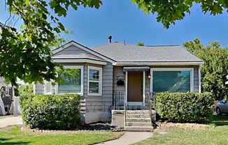 1021 E WILSON AVE