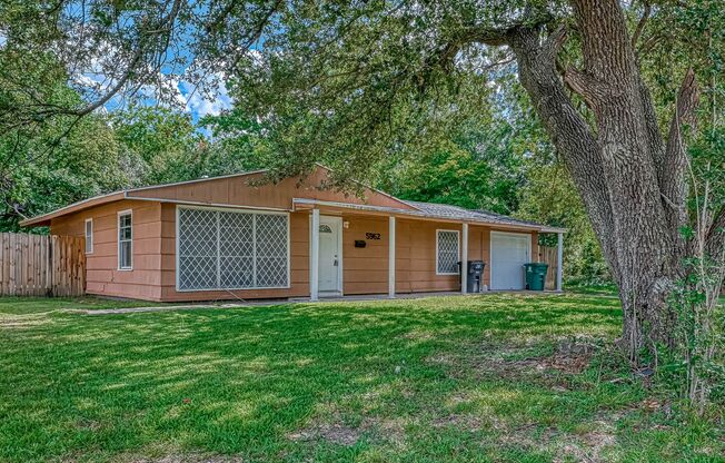 Affordable 3BD/2BA single-family house!