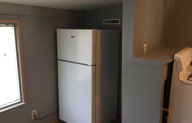 2 beds, 2 baths, $1,000