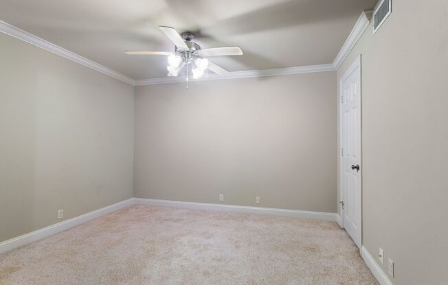 2BR 2BA Condo Downtown (Riverview Condominiums)