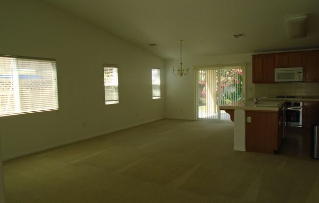GRAND ISLAND PLACE !!!  SEVEN OAKS -