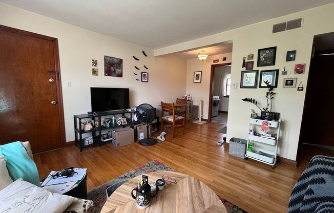 2671-77 N. 74th St.