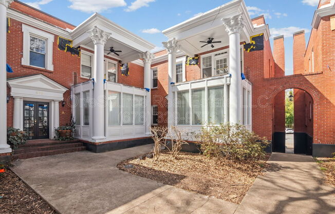 872 BRIARCLIFF RD NE