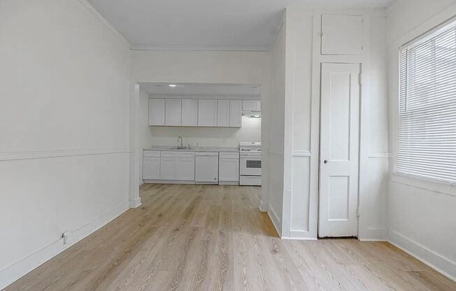 4 bedroom, 2 bathroom near the University of Memphis