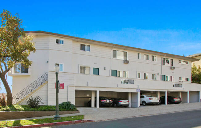 Levering Apartments