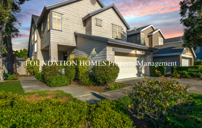 3 LAGOON CT