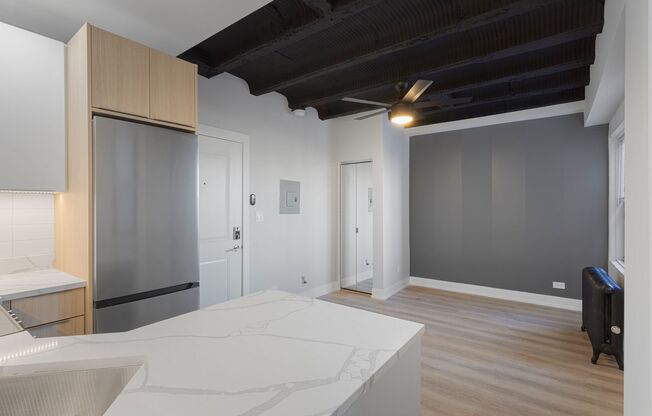 Studio, 1 bath, 250 sqft, $1,350, Unit 3B