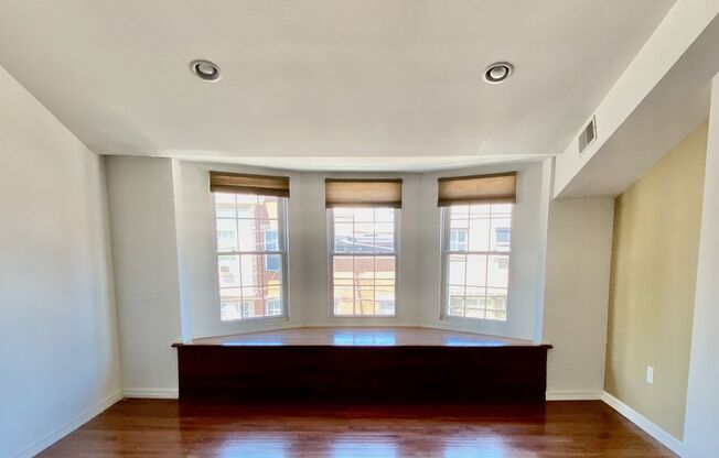 1 bed, 1 bath, $1,600