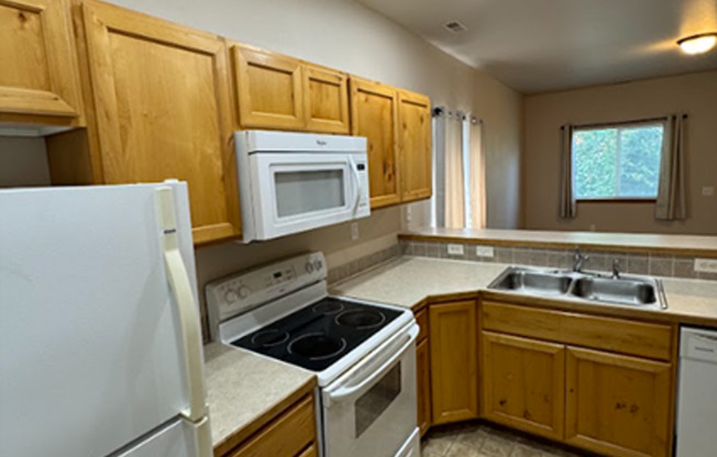 35 S. White Oak Ln.