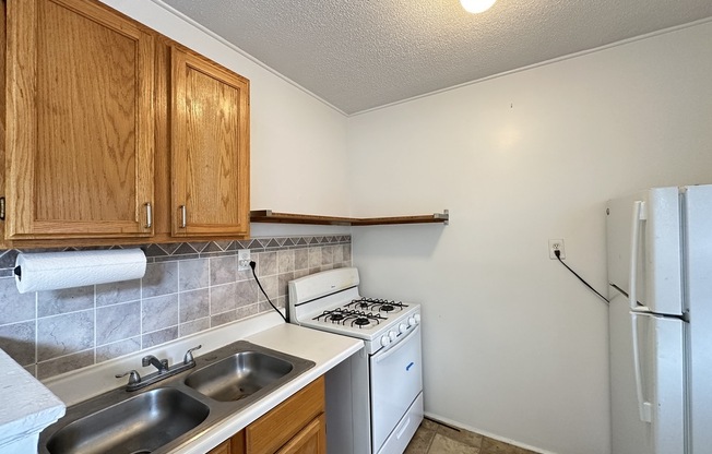 2332 Spaulding