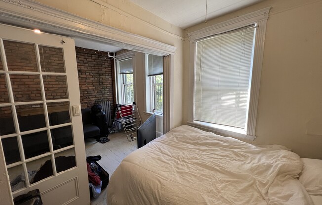 76 Myrtle St.