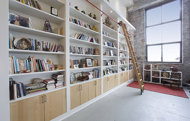 330 WYTHE AVE