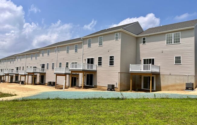 1Riverview Townhomes