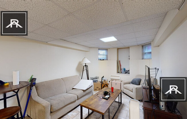 17 GLENVILLE AVE